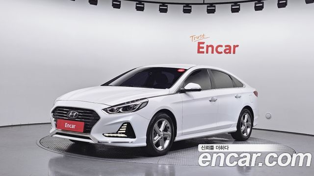 Hyundai Sonata 2.0 Smart Choice - фото 0