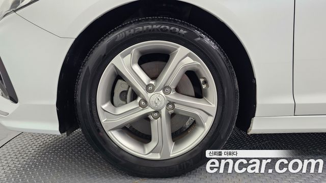Hyundai Sonata 2.0 Smart Choice - фото 4