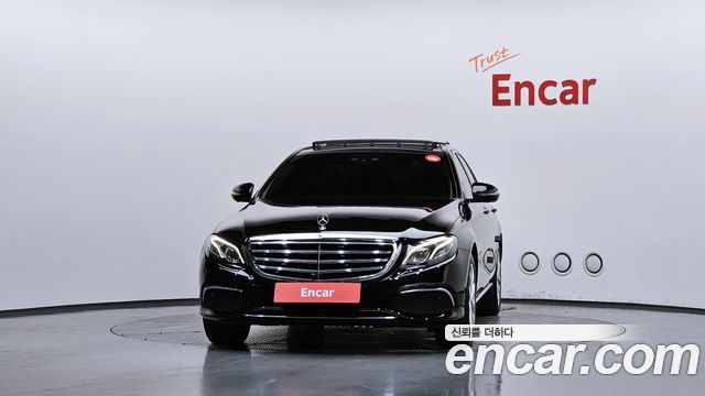 Mercedes-Benz E-Class W213 E300 Exclusive - фото 2
