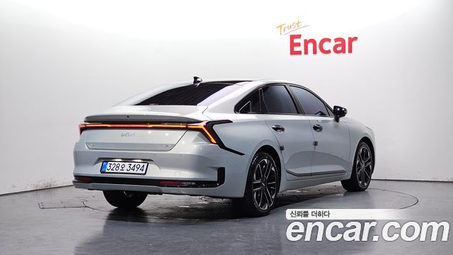 Kia K8 Новый, гибрид Signature - фото 0
