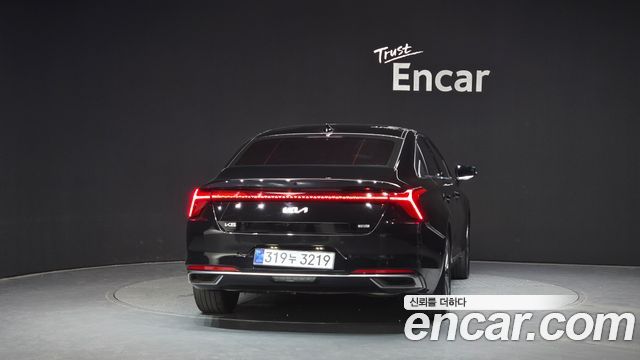 Kia K8 гибрид Noblesse - фото 3