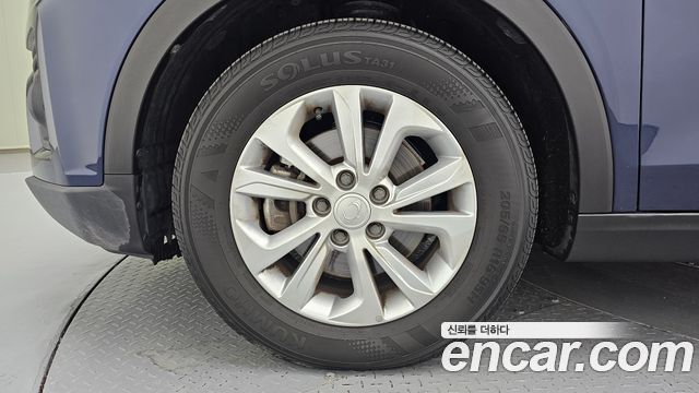 SsangYong Tivoli Gasoline 1.5 2WD V3 - фото 4