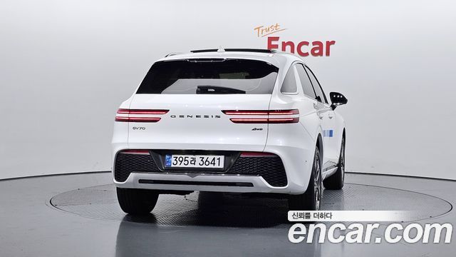 Genesis GV70 2.2 Diesel AWD - фото 3