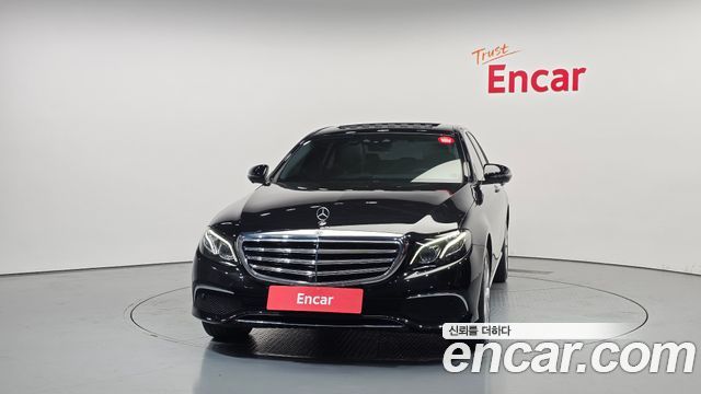 Mercedes-Benz E-Class W213 E300 4MATIC Exclusive - фото 2