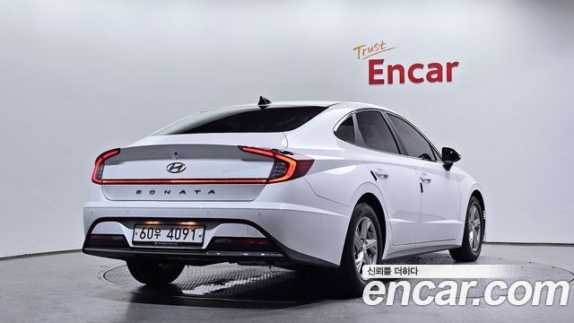 Hyundai Sonata DN8 2.0 Premium - фото 1