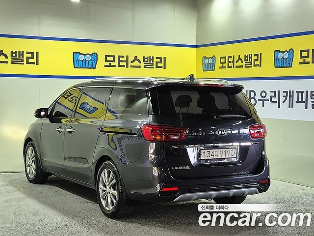 Kia Carnival Новый 9-Seater Noblesse - фото 3