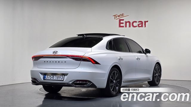 Hyundai Grandeur Новый IG 2.5 Le Blanc - фото 1