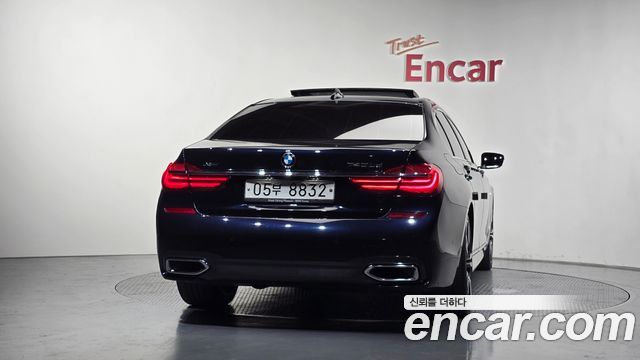 BMW 7-Series G11 730Ld xDrive M Sport - фото 3