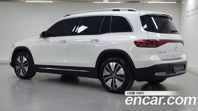 Mercedes-Benz EQB X243 EQB300 4MATIC - фото 1