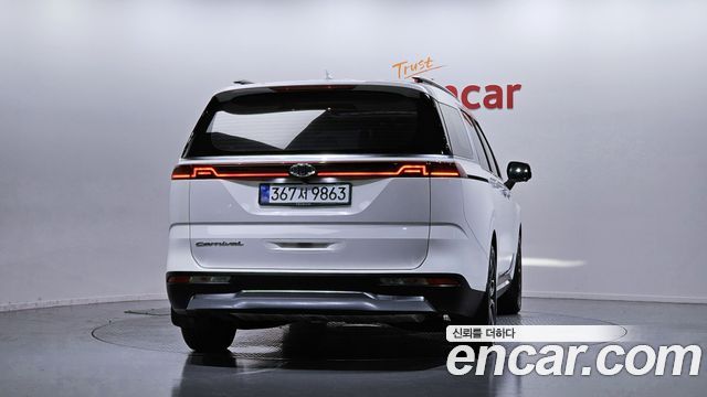 Kia Carnival 4-го поколения 9-Seater Signature - фото 3