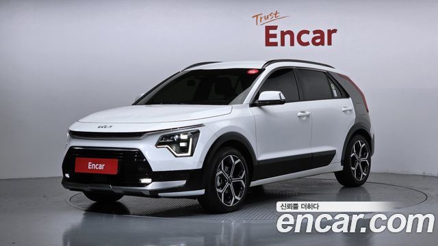 Kia Niro Совершенно новый Signature - фото 0