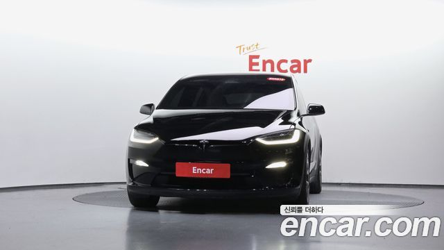 Tesla Model X AWD - фото 2