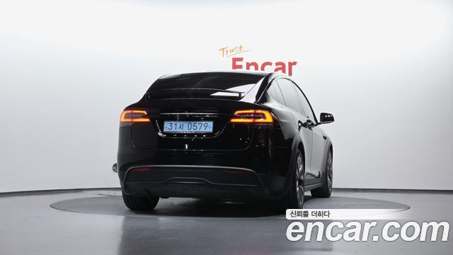 Tesla Model X AWD - фото 3