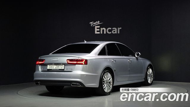 Audi A6 40 TFSI Premium C7 - фото 1