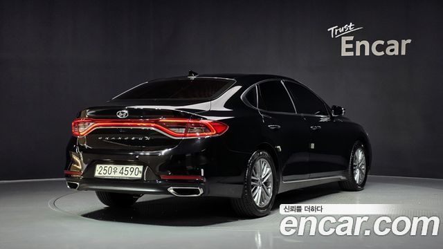 Hyundai Grandeur IG 2.4 Premium - фото 1