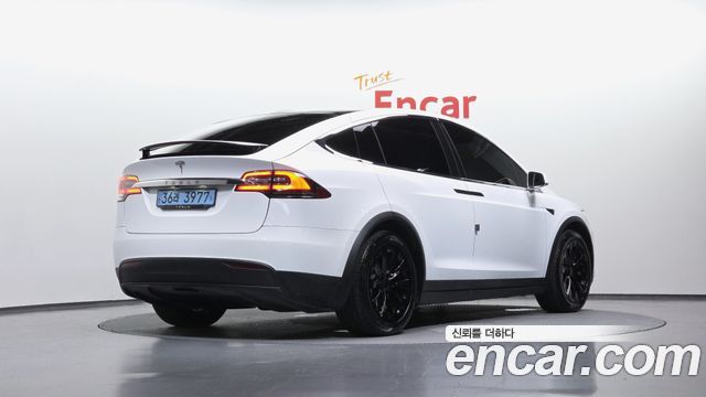 Tesla Model X Long Range - фото 1
