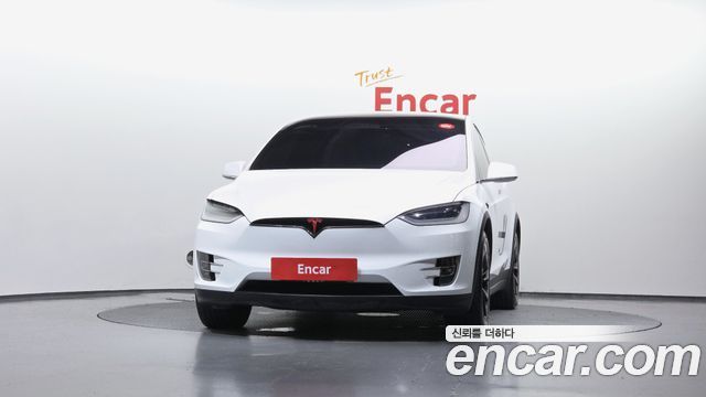 Tesla Model X Long Range - фото 2