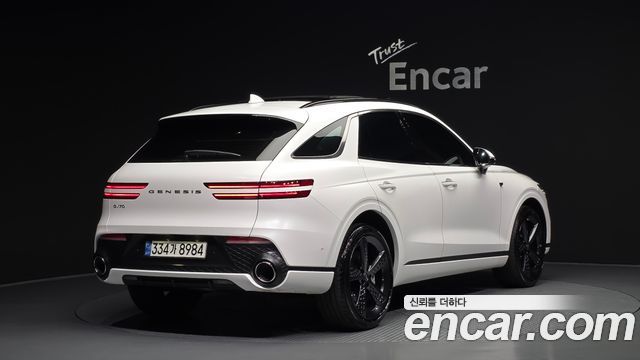 Genesis GV70 2.5T Gasoline 2WD - фото 1