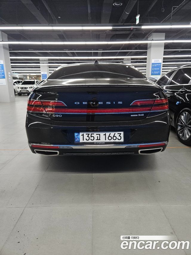Genesis G90 3.8 Luxury - фото 2