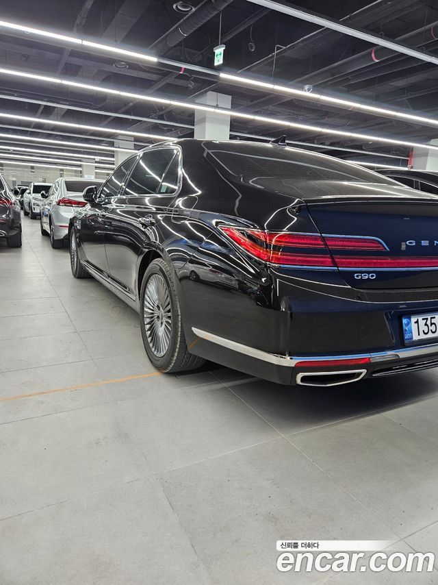 Genesis G90 3.8 Luxury - фото 4