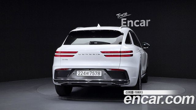 Genesis GV70 2.5T Gasoline 2WD - фото 3