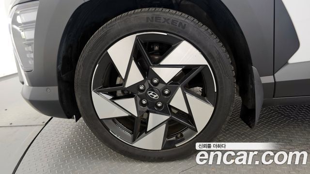 Hyundai Kona SX2 Gasoline 1.6 Turbo 2WD Inspiration - фото 4