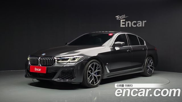 BMW 5-Series G30 530i M Sport Package - фото 0