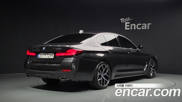 BMW 5-Series G30 530i M Sport Package - фото 1