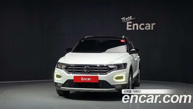 Volkswagen T-Roc 2.0 TDI Premium - фото 2