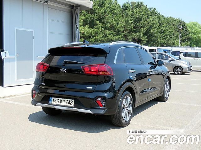 Kia Niro Новый 1.6 HEV Luxury - фото 3