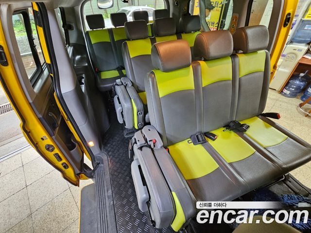 Hyundai Starex Новый School Bus - фото 2