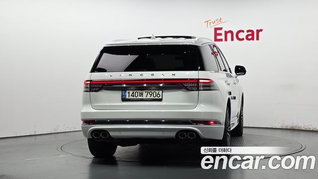 Lincoln Aviator 2-го поколения 3.0 Black Label AWD - фото 2