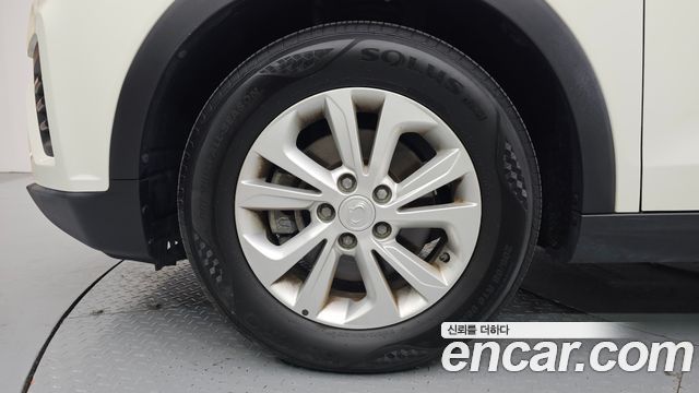 SsangYong Tivoli Gasoline 1.5 2WD V1 - фото 4
