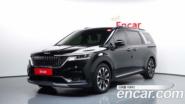 Kia Carnival 4-го поколения 9-Seater Signature - фото 0