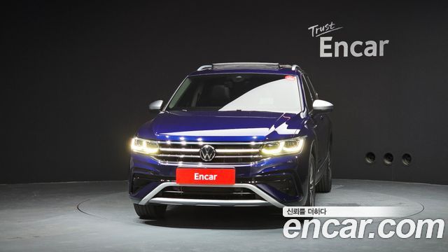 Volkswagen Tiguan 2.0 TSI Prestige - фото 2