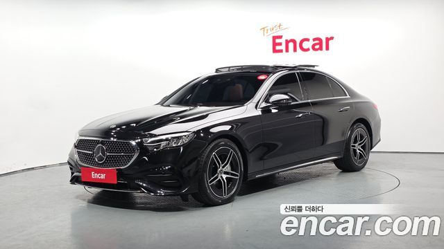 Mercedes-Benz E-Class W214 E200 AMG Line - фото 0