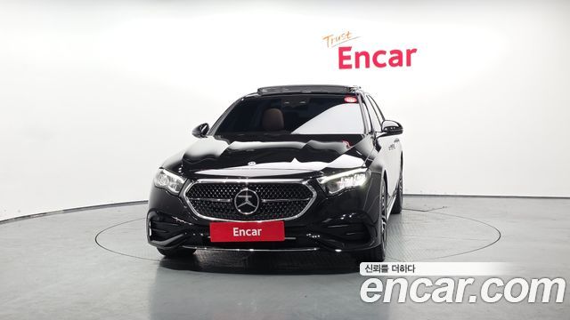 Mercedes-Benz E-Class W214 E200 AMG Line - фото 2