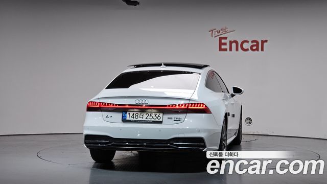 Audi A7 55 TFSI Quattro Premium - фото 2
