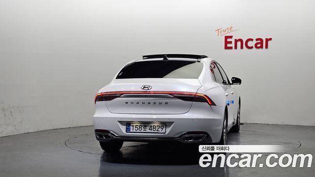Hyundai Grandeur Новый IG, гибрид Calligraphy - фото 3