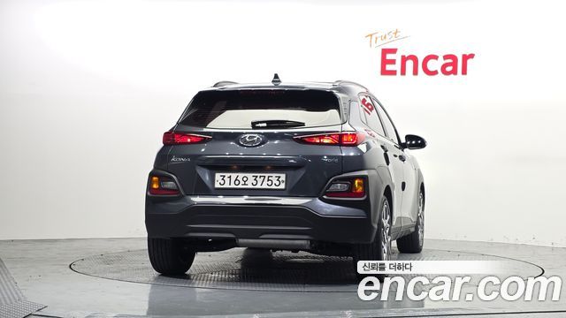 Hyundai Kona гибрид Premium Special - фото 3