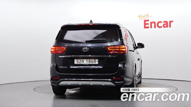 Kia Carnival Новый 9-Seater Noblesse Special - фото 3