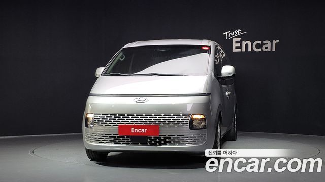Hyundai Staria Tourer 9-Seater Modern - фото 2