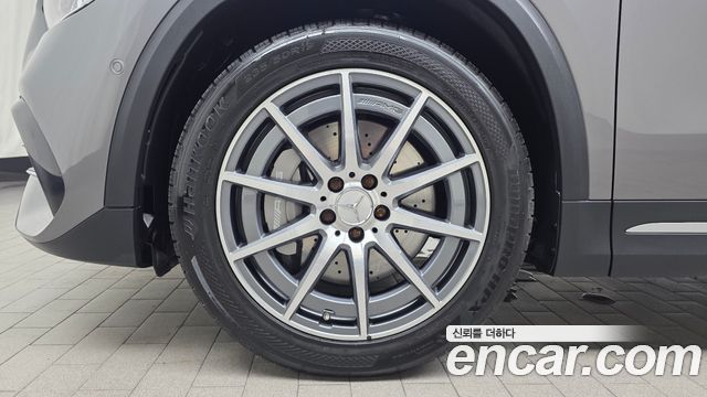Mercedes-Benz GLA-Class H247 GLA45 AMG 4MATIC+ - фото 4