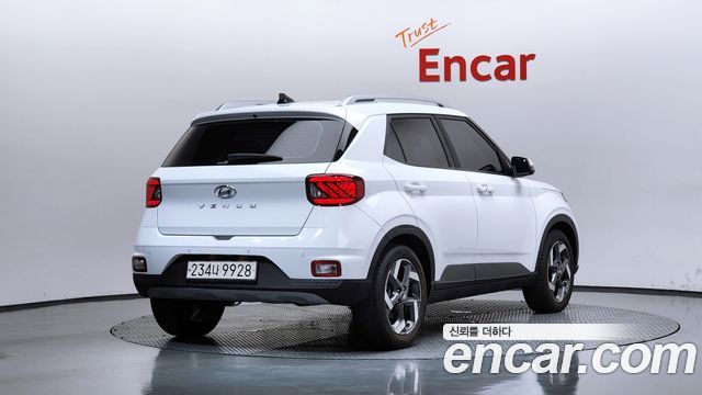 Hyundai Venue 1.6 Modern Plus - фото 1