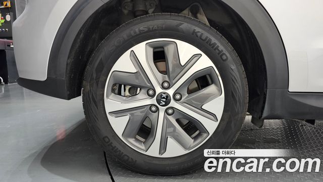 Kia Niro EV Prestige - фото 4