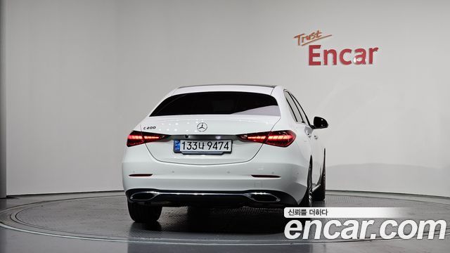 Mercedes-Benz C-Class W206 C200 Avantgarde - фото 3