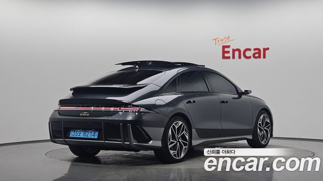 Hyundai Ioniq6 Long Range AWD Prestige - фото 0