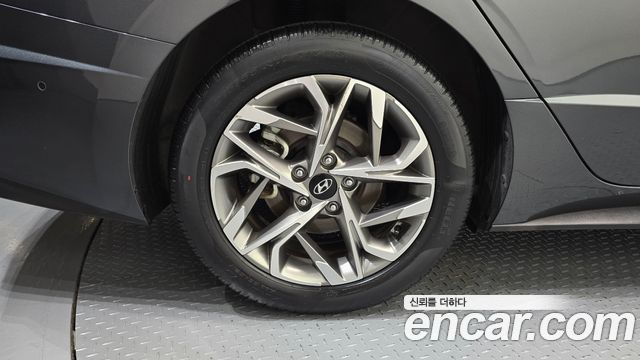 Hyundai Sonata DN8 2.0 Premium Family - фото 4