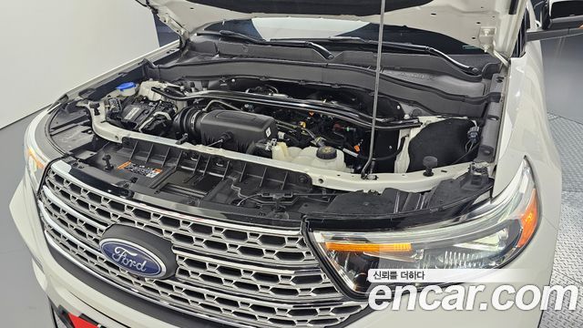 Ford Explorer 6-го поколения 2.3 LimIted 4WD - фото 4