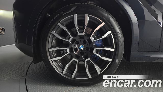 BMW X6 G06 xDrive40i M Sport - фото 4